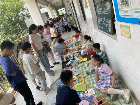 许多人在排队&#xA;&#xA;AI 生成的内容可能不正确。