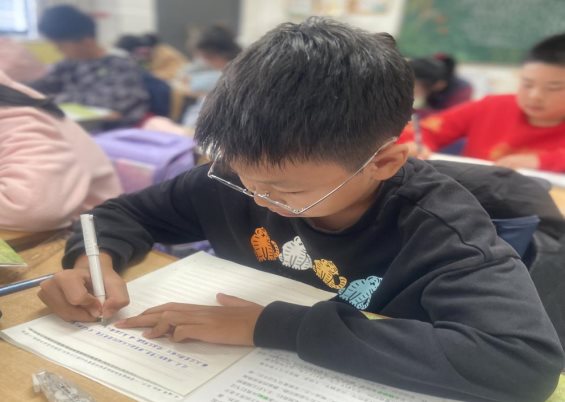 3F2AFE2EFE874660F9F0976DB92077D0